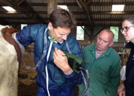 เครื่องสแกนฉายเสียงวัตกรรมขนาดเล็ก